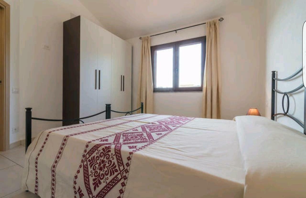 Il Girasole Bed and Breakfast Domus De Maria Buitenkant foto